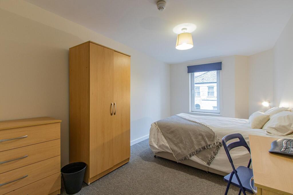 Miskin Street 114 NEW-9.jpg