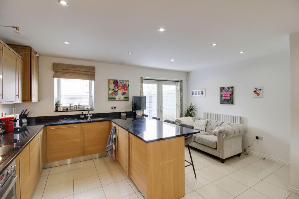 Kitchen / Diner