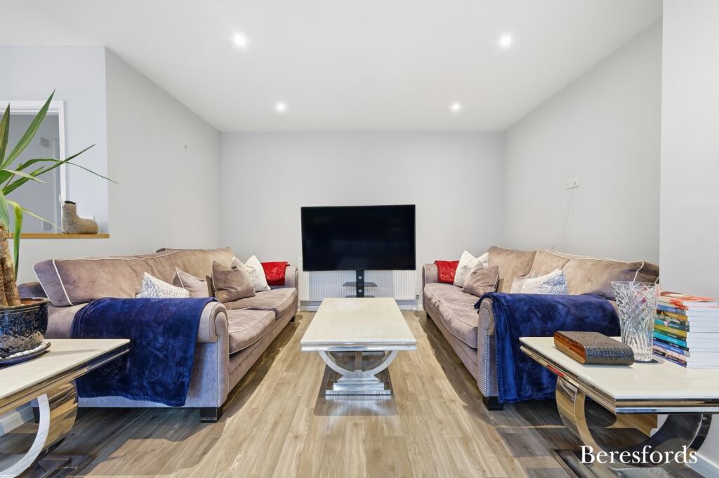 Kitchen/Family Room