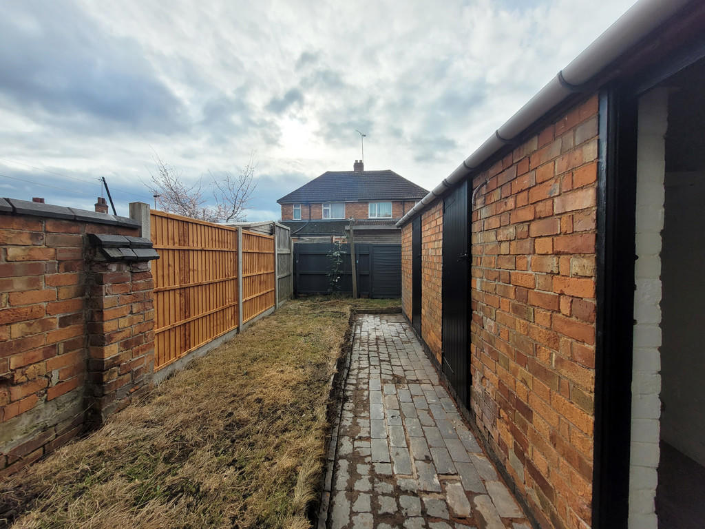 Rear Yard / Outho...