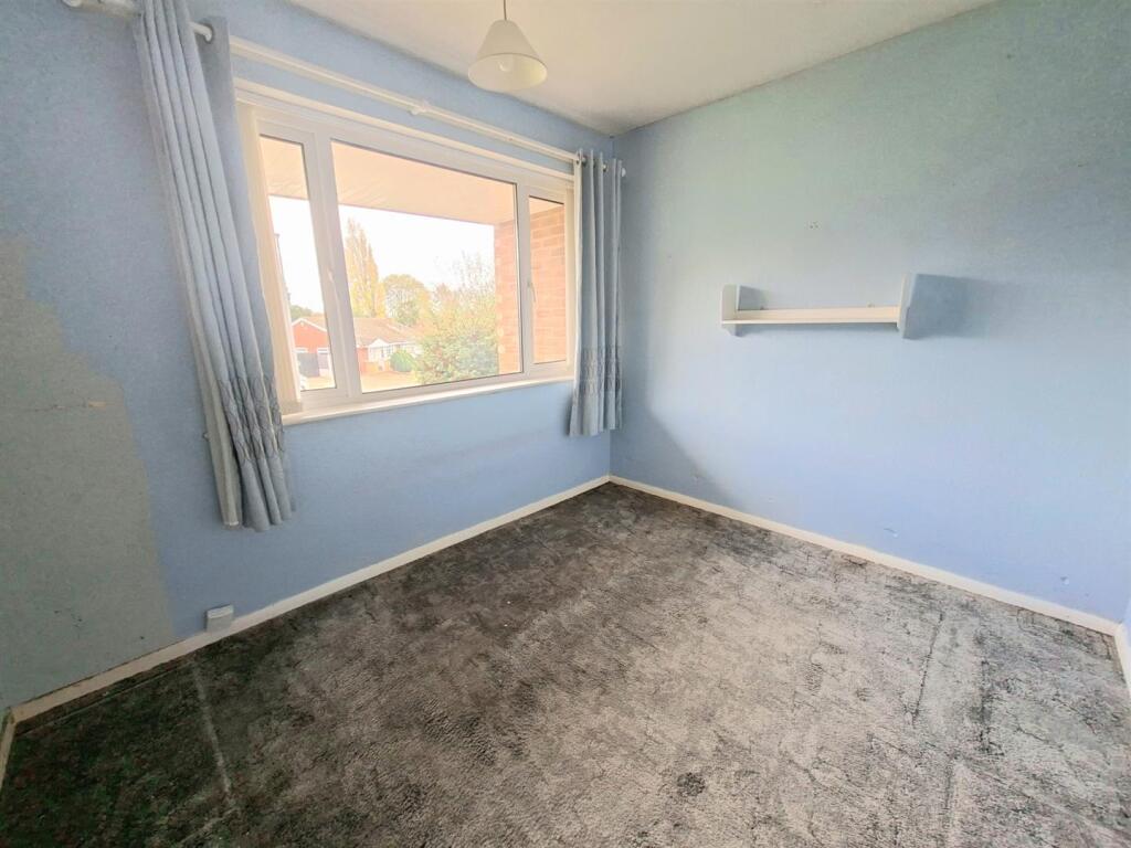 Greenview Drive, Northampton