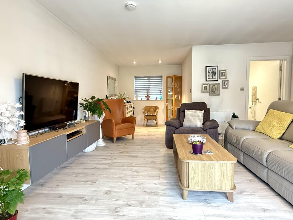 Annex `kitchen/ living room