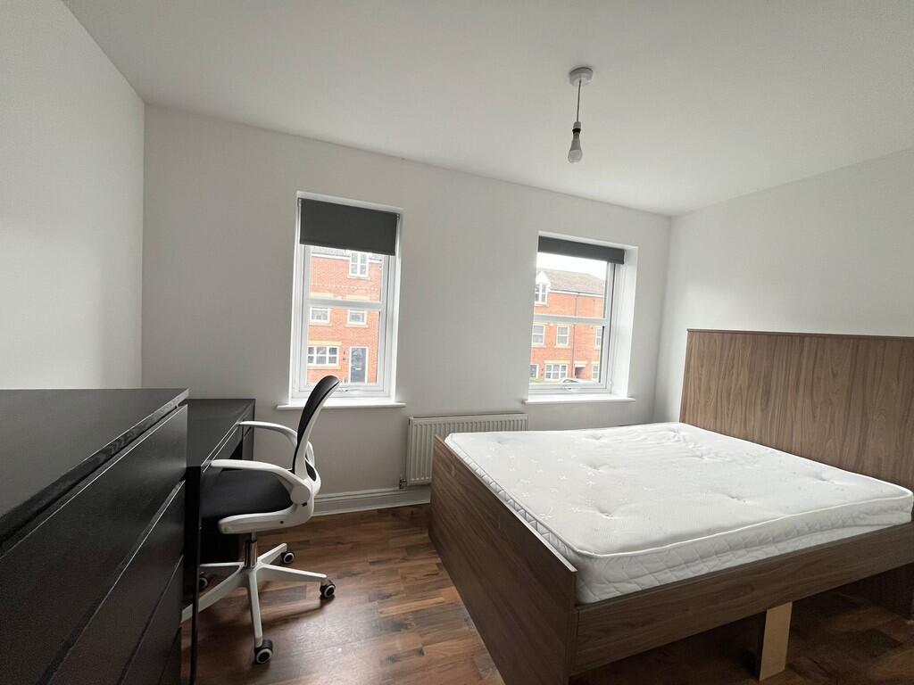 WhatsApp Image 20...