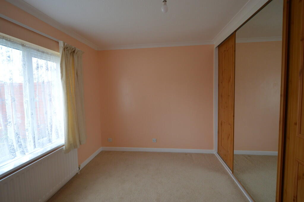 5 Bedroom 1