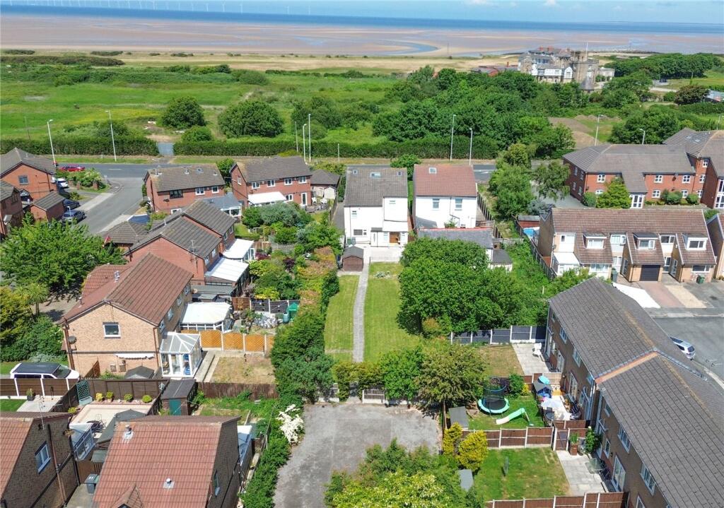 Leasowe Road, Leasowe, Road