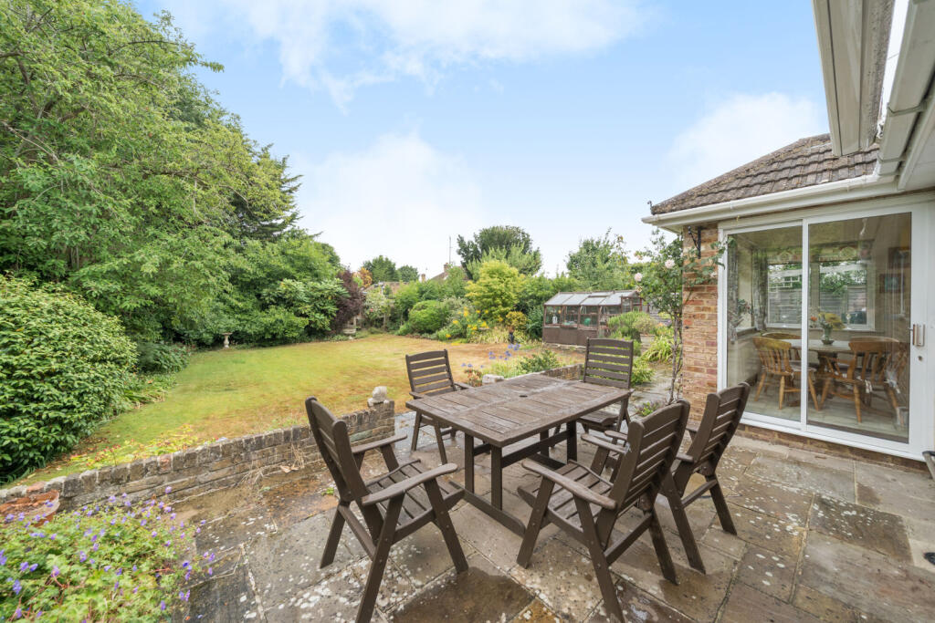 1328070-7-68833da...