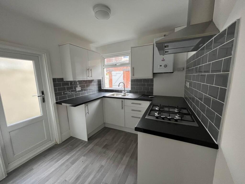 Kitchen (3)