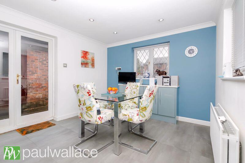 Kitchen / Breakfast Room