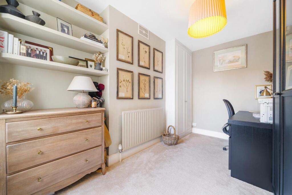 Bedroom 2.jpg