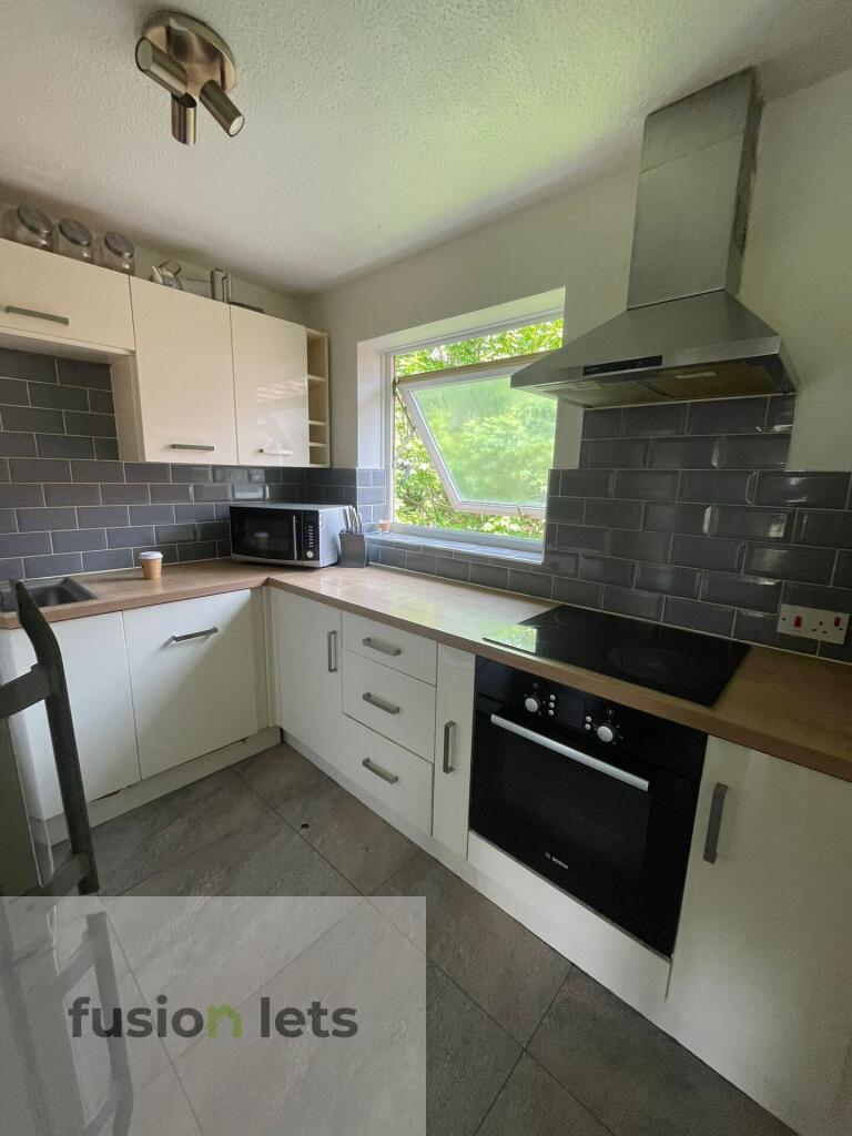 759b50ef-4b58-47c7-9c98-3d4f1a670cc2