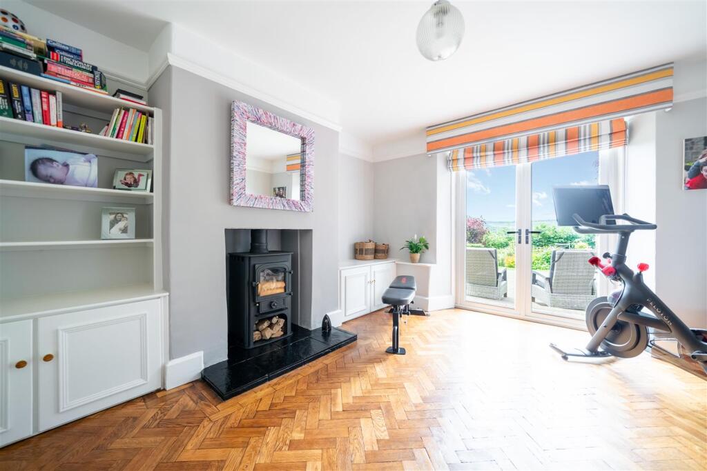 Gym - Games Room-2.jpg