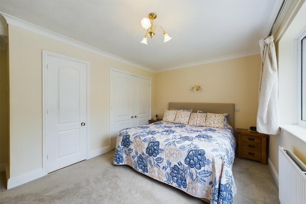 CAM01689G0-PR0410...