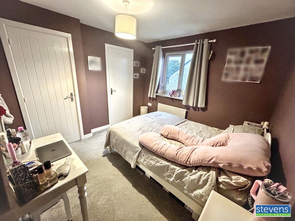 image00025_blurred (2)