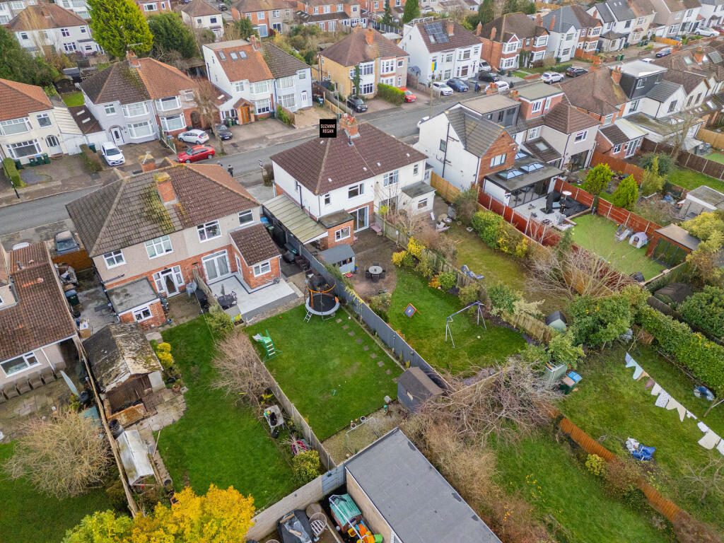 Wainbody Ave South 0050