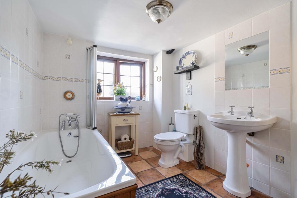 1293587-20-6825fbc6ef3ec-ARW