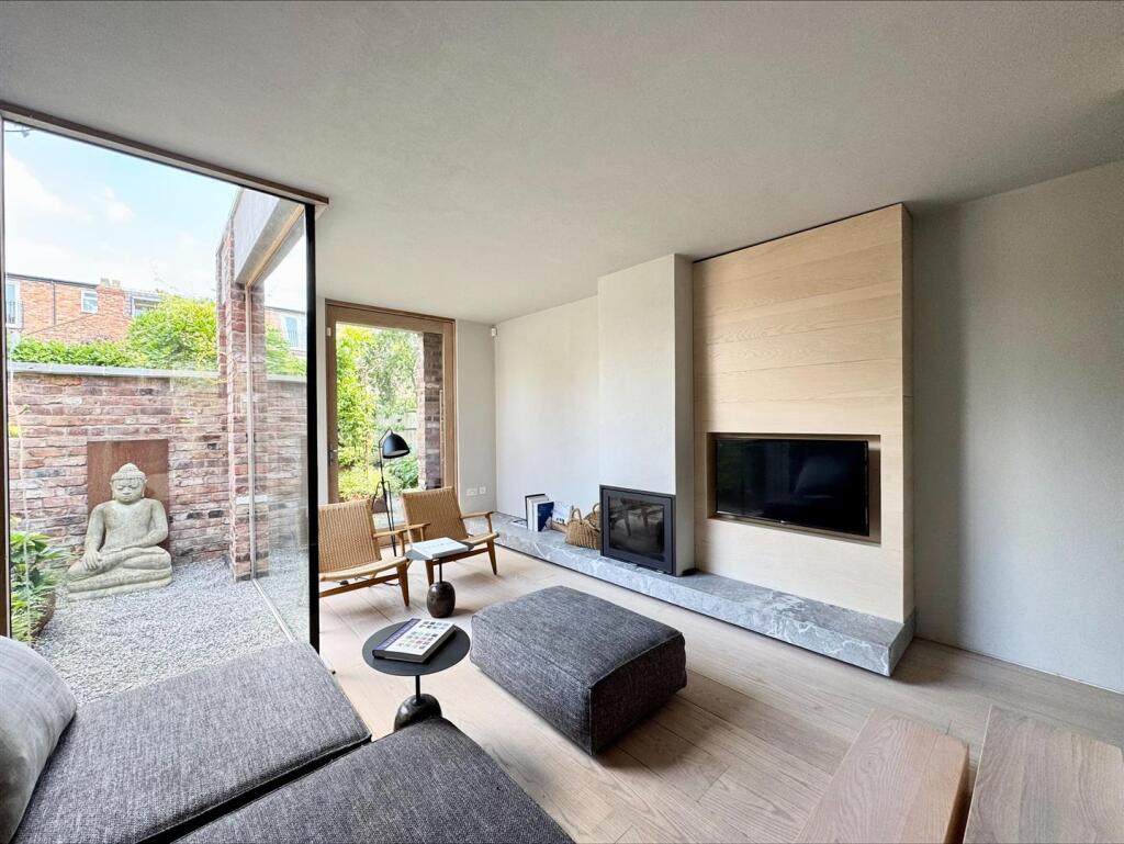 processed-BB6734CE-C0BD-461C-8E14-FA32BF0C8054.jpe