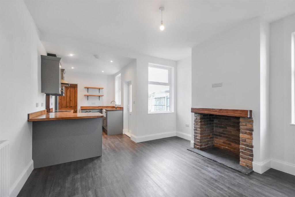 Open Plan Kitchen Diner