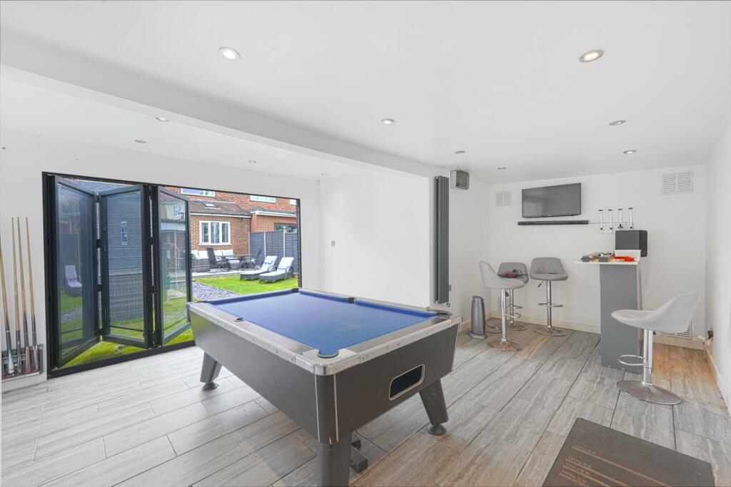 16 Burgess Avenue - Fs5FxdHkEJMUnhQD4IGu.jpg