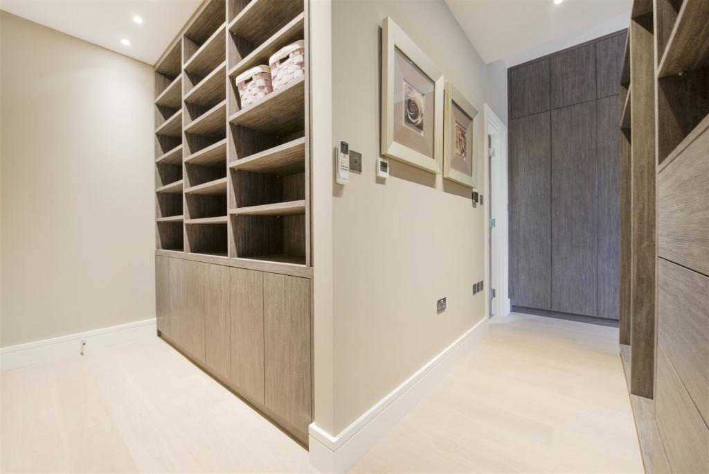 Flat D LHR wardrobes.jpg