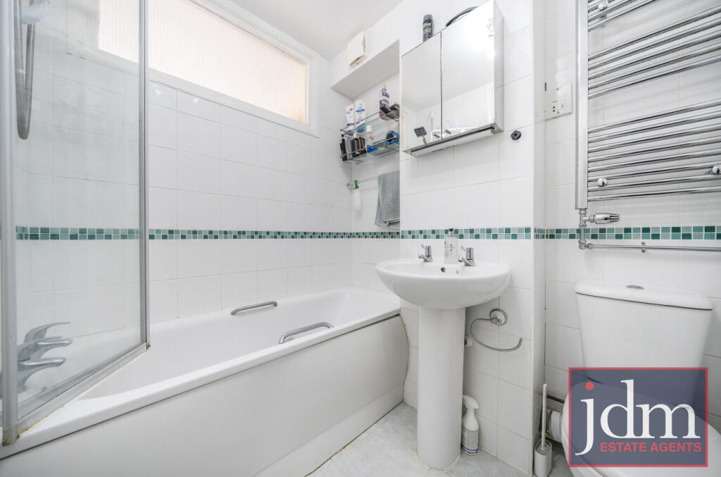 fdf44c0d-cff2-4b1...