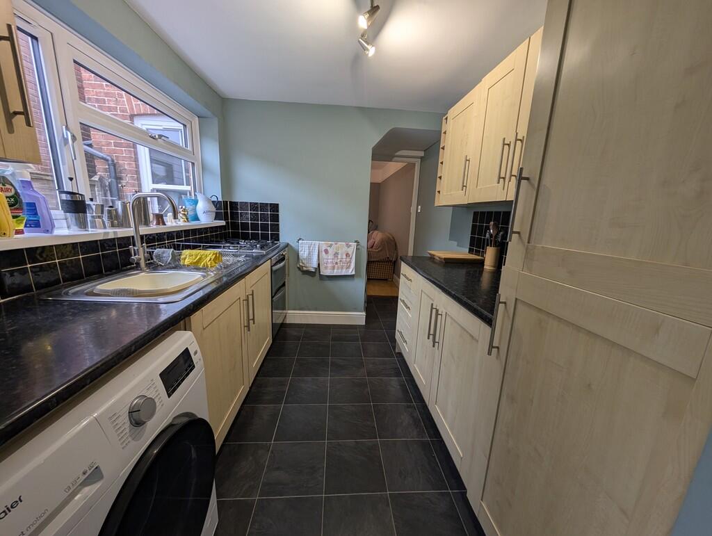 PXL_20251110_1006...