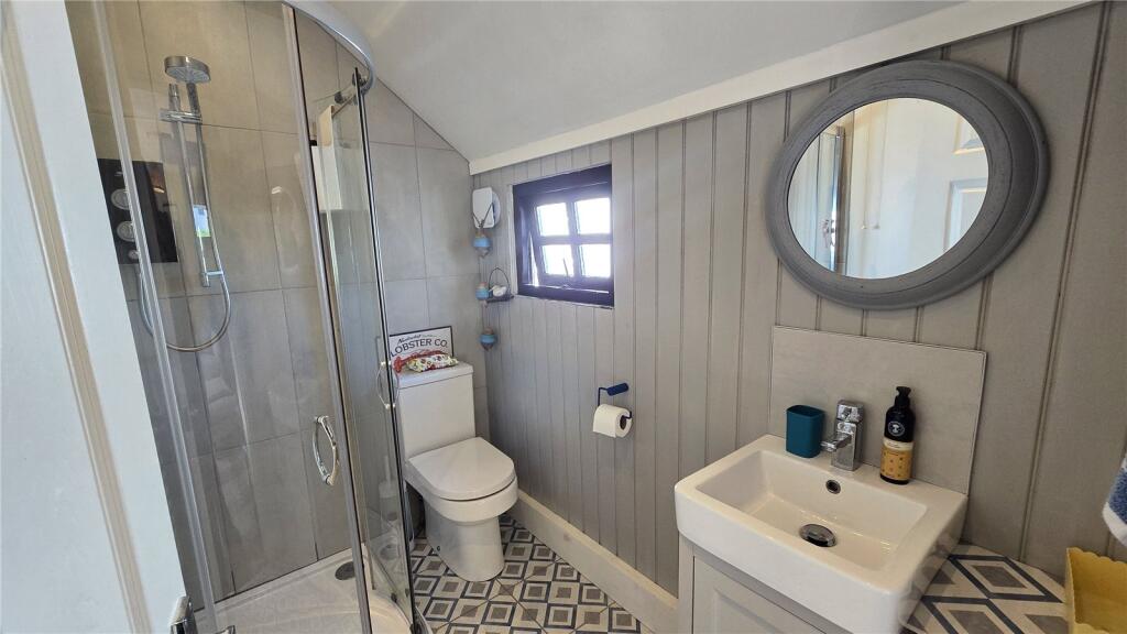Annex Shower Room