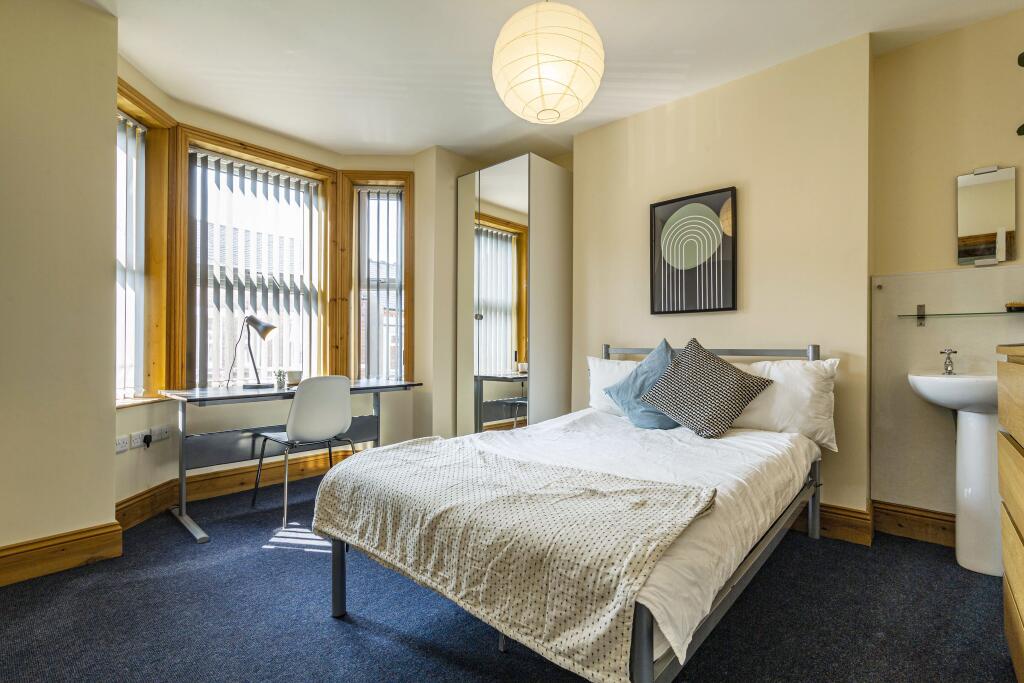 12DunlopAvenue-6