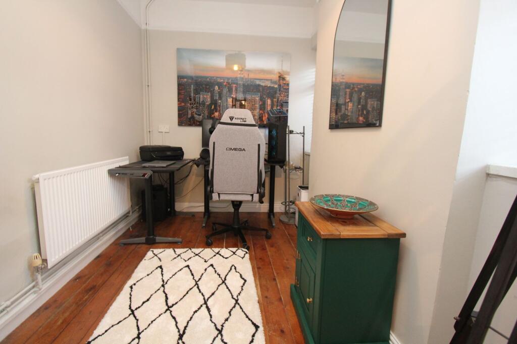 Office/Ground Floor Bedroom