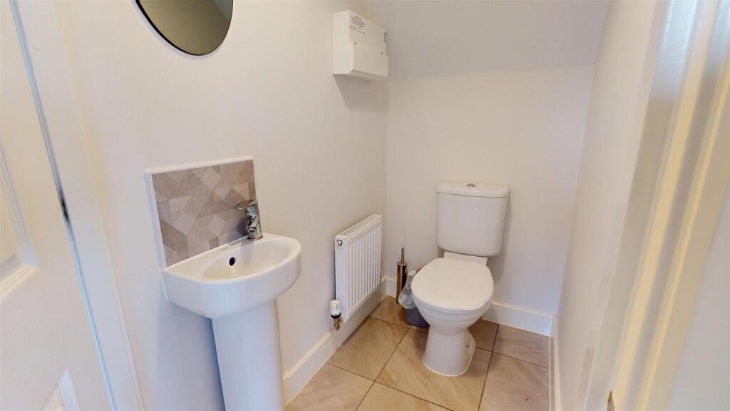 Atherton Rise 40 Bathroom Two.jpg