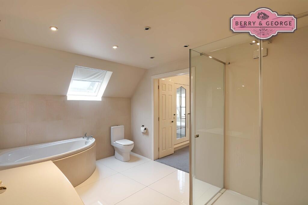 EN-SUITE AI