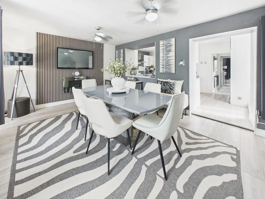 CAM03974G0-PR0191...