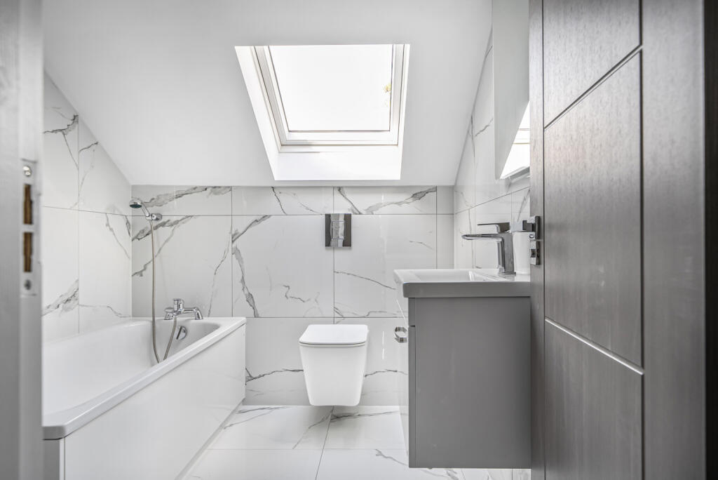 1348533-8-68baeb0...