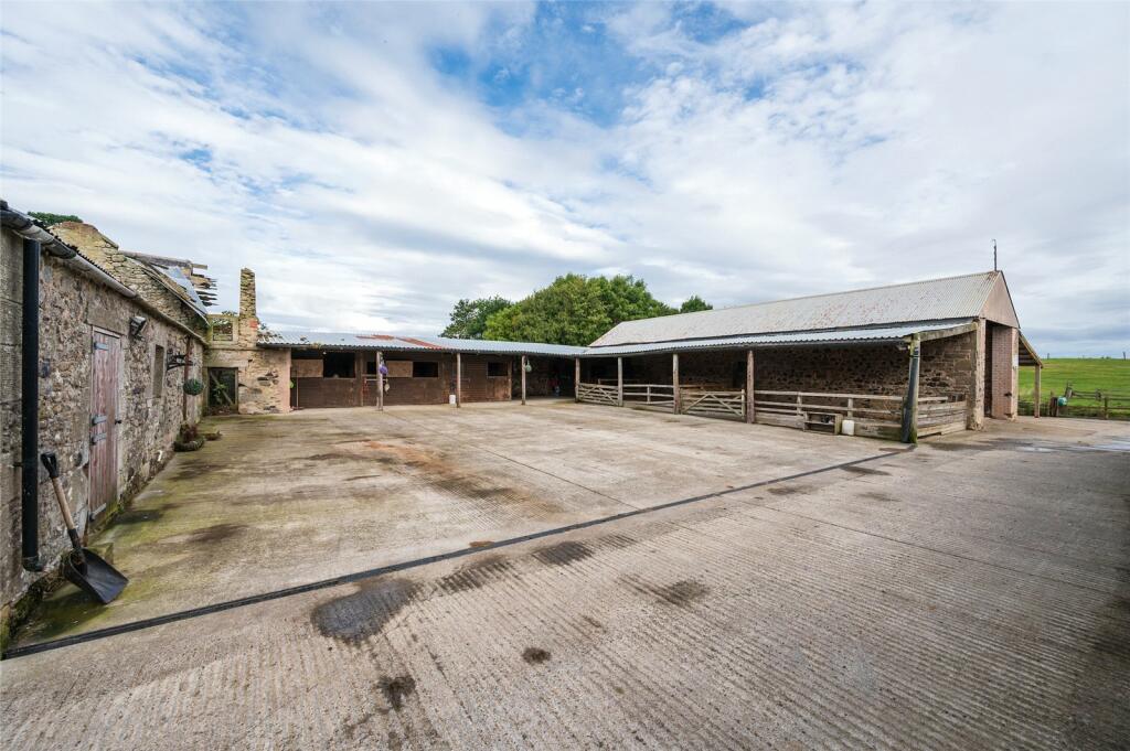 Stables/Yard