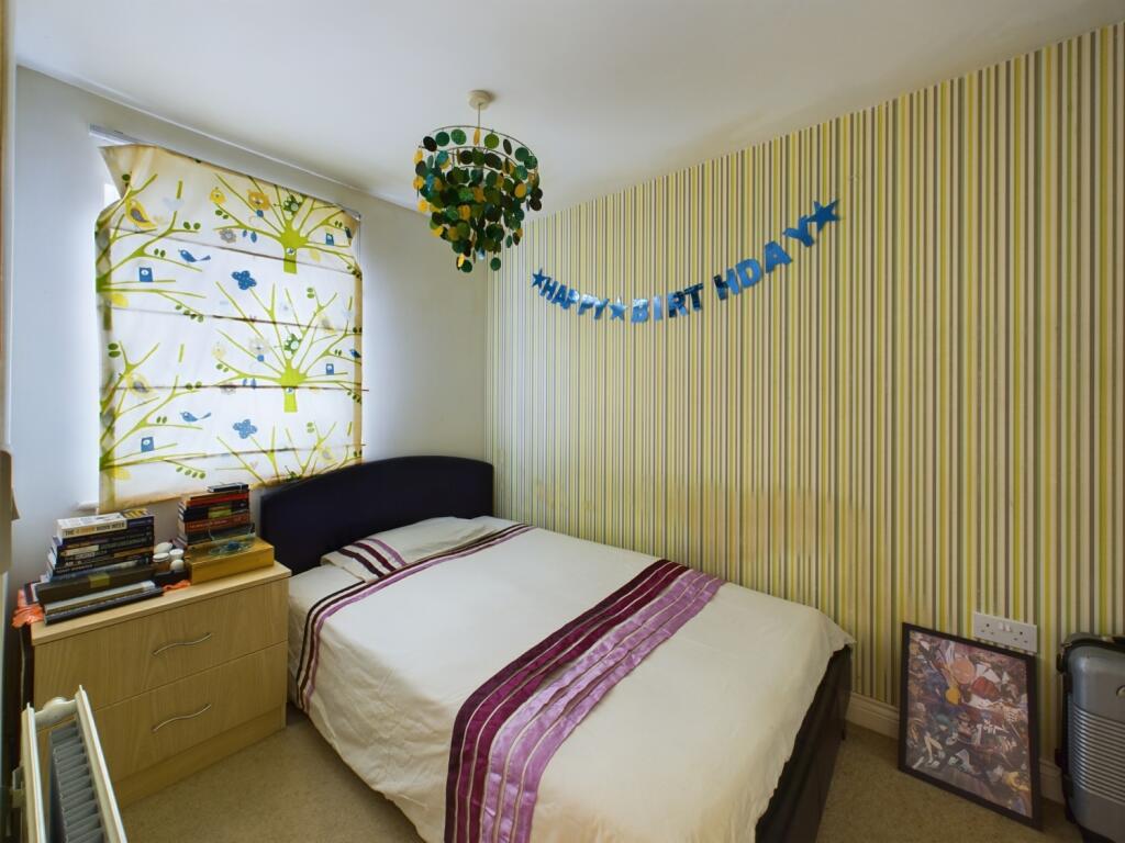 CAM03052G0-PR0053-STILL009