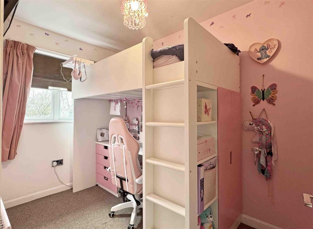 Bedroom 2.jpg