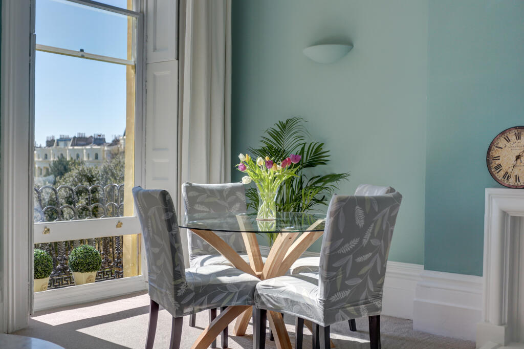 diningtable
