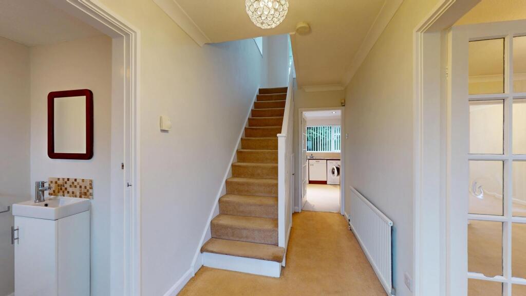 5-Mallinson-Close-02112025_164735