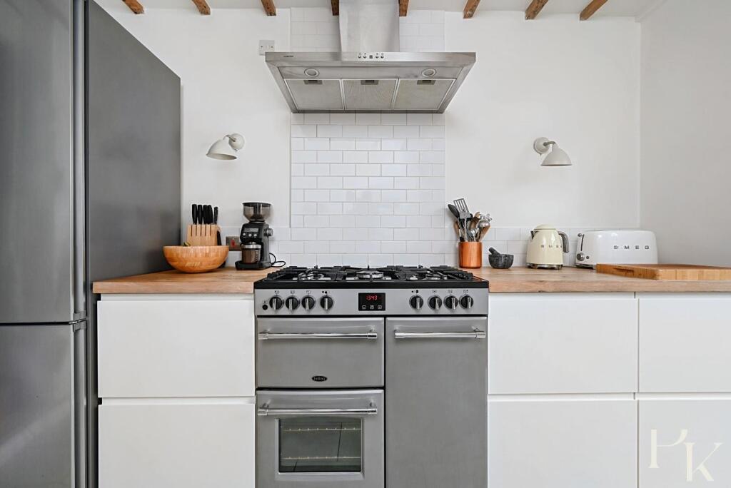 44 Coleridge Street BN3 (6).jpg