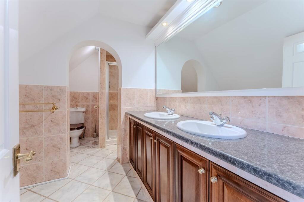En-Suite to Bedroom One