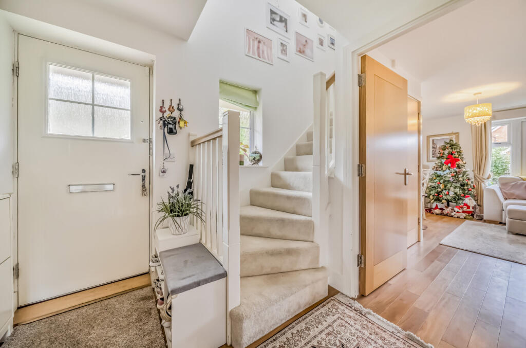 1385135-5-692820d...