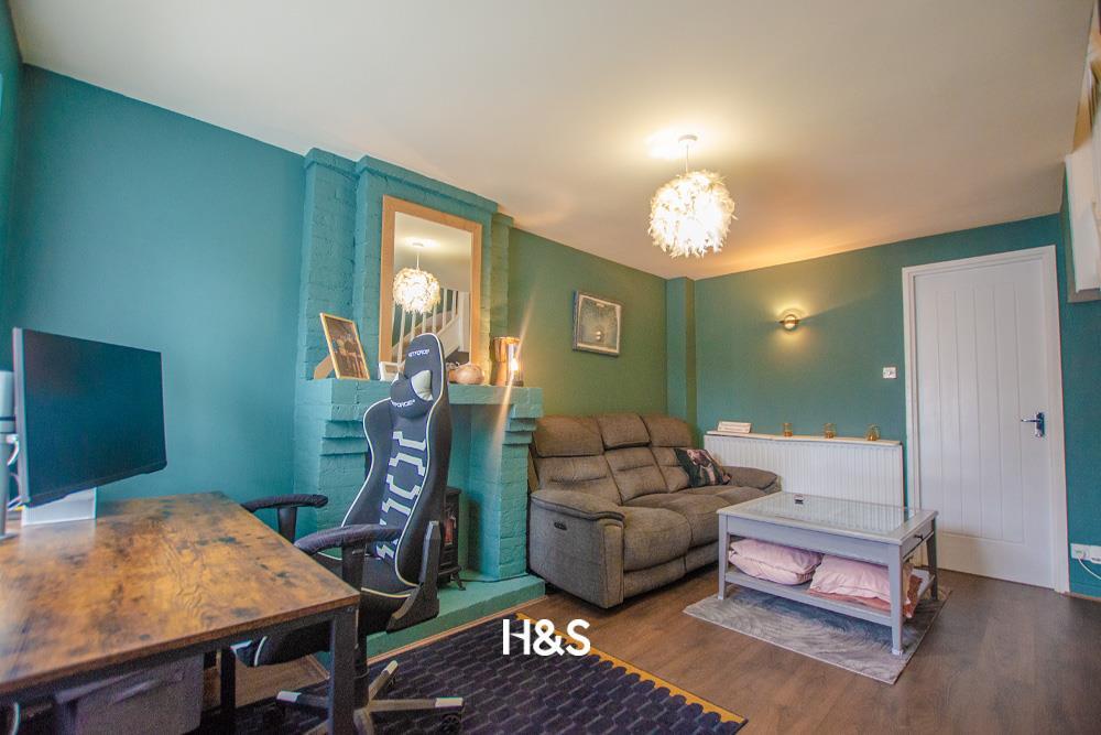 20 deanbrook close lounge.jpg