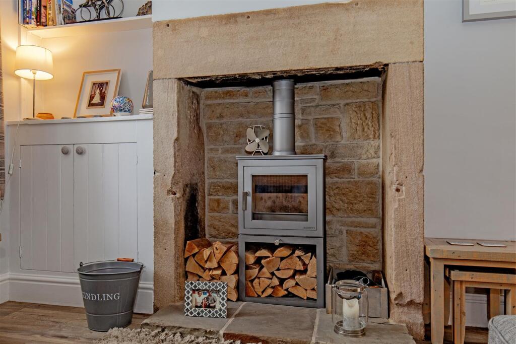 Reception Room-2.jpg