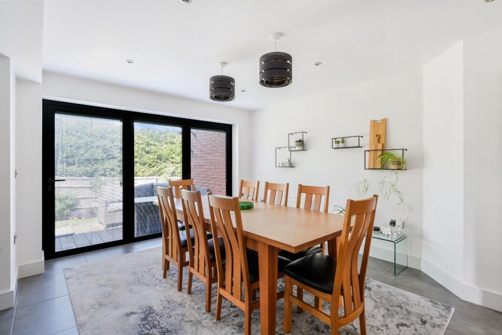 WILLOWBANK GARDENS (8).jpg