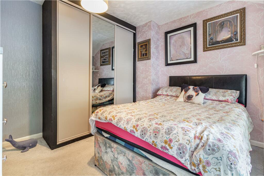 Bedroom-1-2.jpg