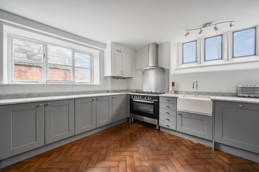 1376039116911d5cbef900