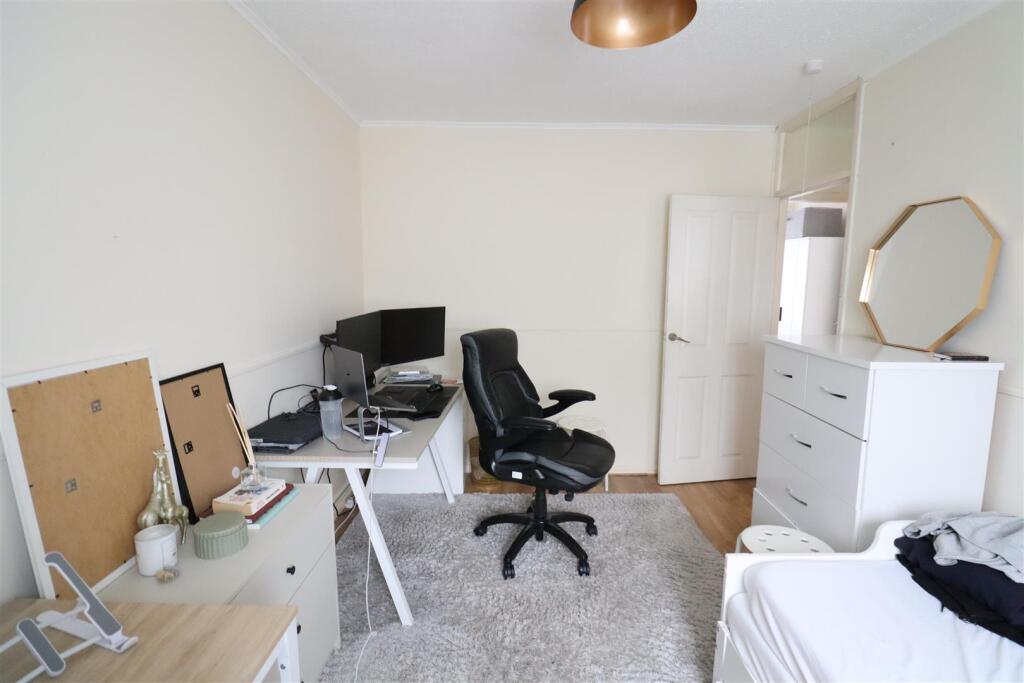 Double Bedroom 2