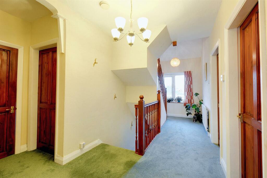 1st Floor Landing_1.jpeg