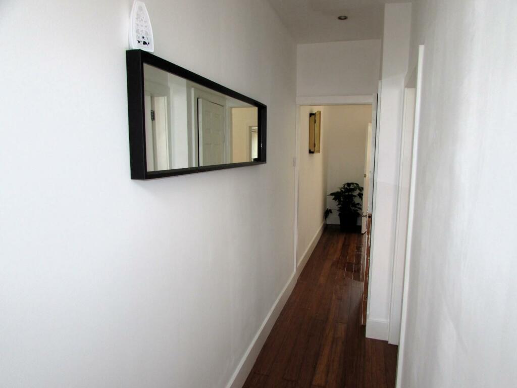 GraftonSt70hall.JPG