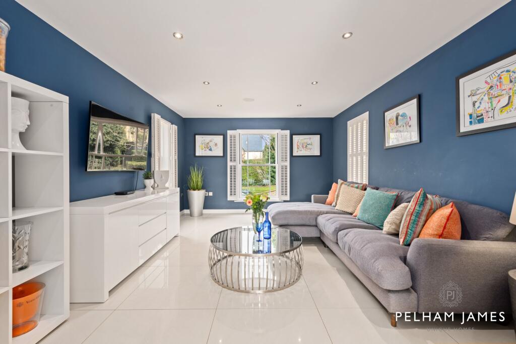 Family Room, Tivoli, Wothorpe