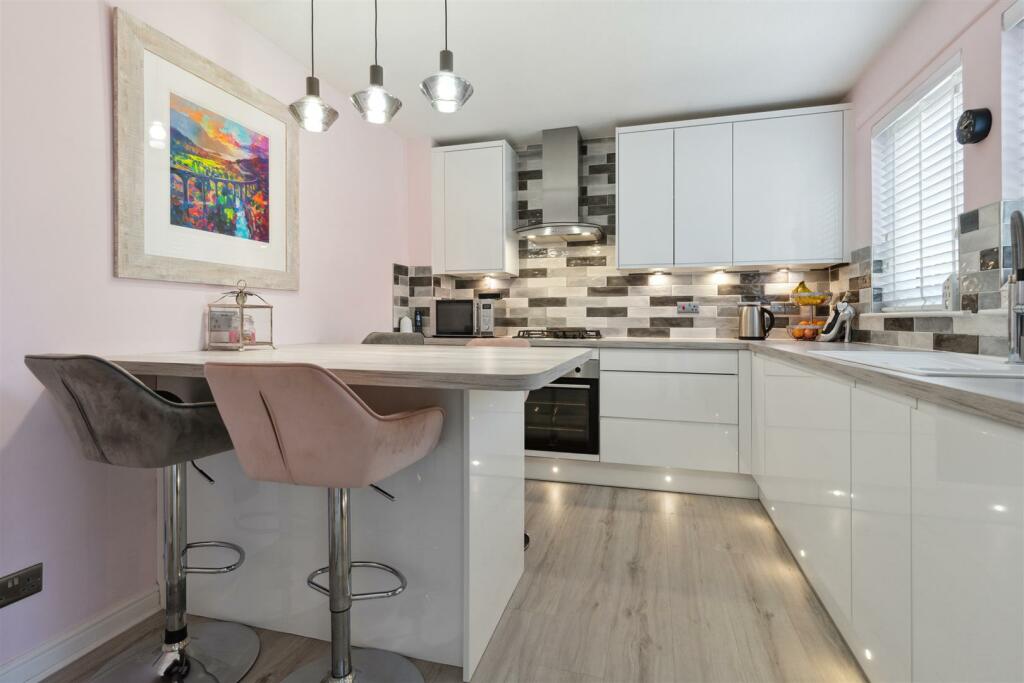 YATES HELLIER - 2 Craighead Drive (16 of 46).jpg
